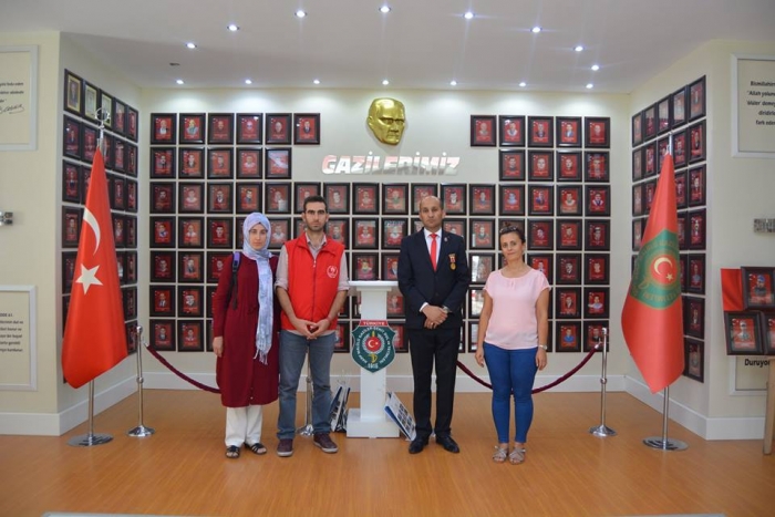 AFYONKARAHİSAR GENÇLİK MERKEZİNDEN 19 EYLÜL GAZİLER GÜNÜ ZİYARETİ.                  