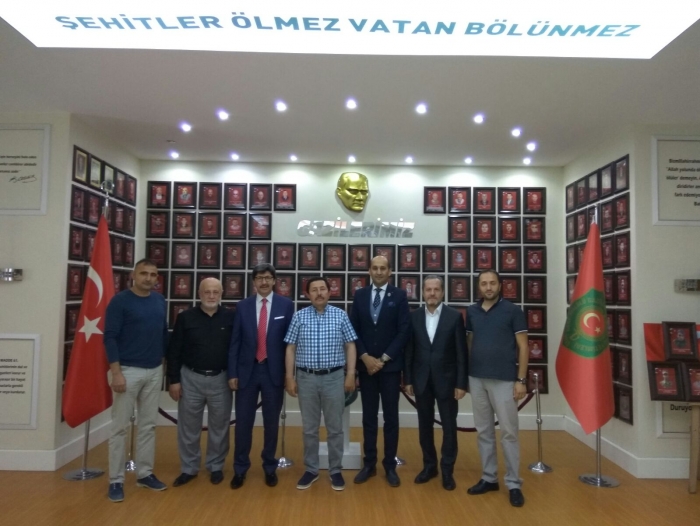 SAKARYA VALİSİ İRFAN BALKANLIOĞLU’NDAN DERNEĞİMİZE ZİYARET                  