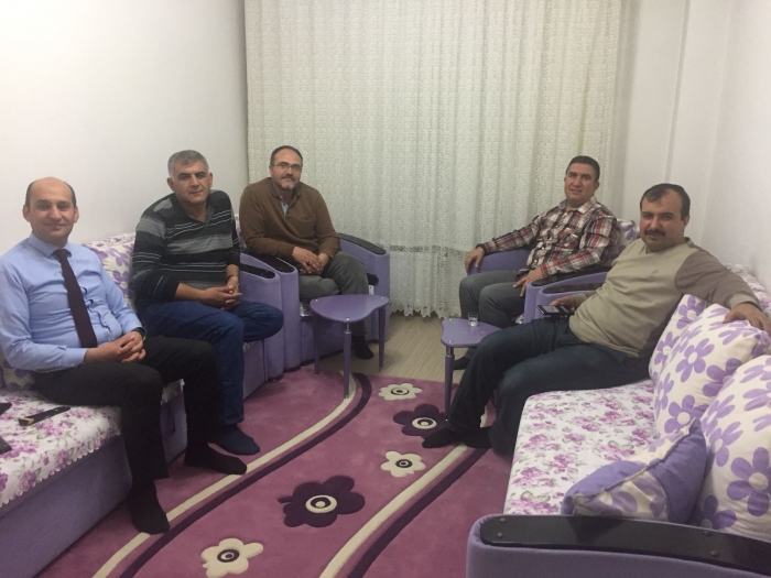 BAŞKAN KUMARTAŞLI’YI KOMUTAN VE ŞEHİT AİLELERİ ZİYARET ETTİ.                  