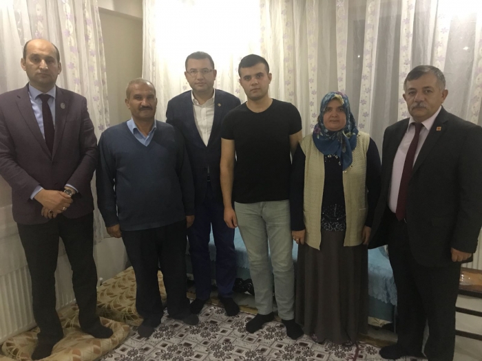 MİLLETVEKİLİ MEHMET PARSAK  VE KUMARTAŞLI’DAN GAZİ SARIÇİÇEK’E ZİYARET                  