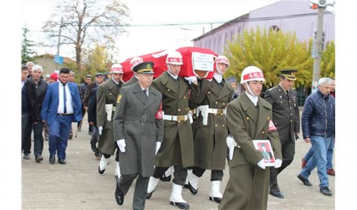 KORE GAZİSİ DEMİRKOÇ SON YOLCULUĞUNA UĞURLANDI                  
