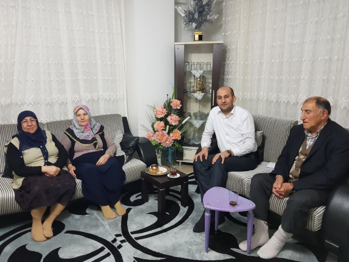 ÇİFCİ AİLESİ BAŞKAN KUMARTAŞLI VE AİLESİNİ ZİYARET ETTİ..                  