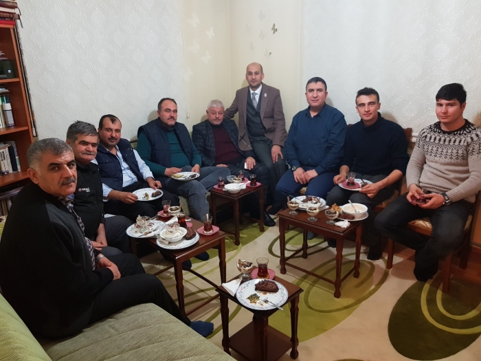 BAŞKAN KUMARTAŞLI VE ŞEHİT AİLELERİMİZDEN ALB.SAĞDIÇ’A EVİNDE ZİYERET                  