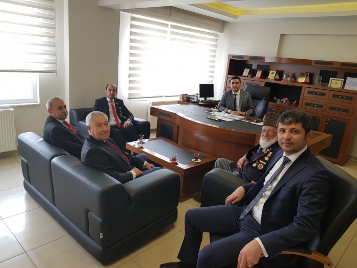 BAŞKAN KUMARTAŞLI’DAN SANDIKLI BERA OKULLARINA HAYIRLI OLSUN ZİYARETİ                  