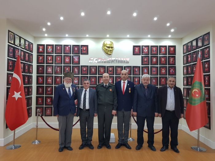 BAŞKAN KUMARTAŞLI’YA TEBRİK’ ZİYARETİ                  