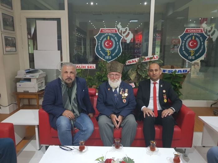 BORDO BERELİ KOMUTAN METE YARAR’DAN DERNEĞİMİZE ZİYARET                  