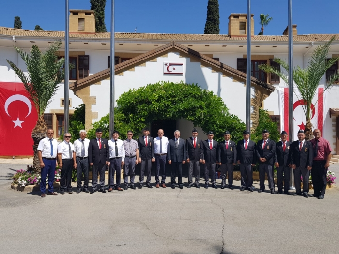 KKTC CUMHURBAŞKANI MUSTAFA AKINCI GENEL BAŞKANIMIZ MUSTAFA IŞIK'I VE HEYETİNİ MAKAMINDA AĞIRLADI                  