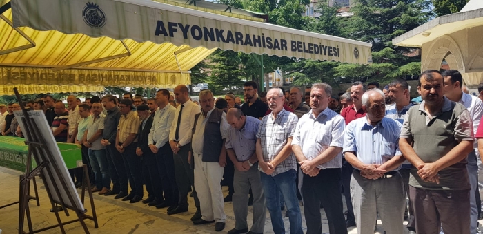 ŞEHİT BABAMIZA SON GÖREV                  