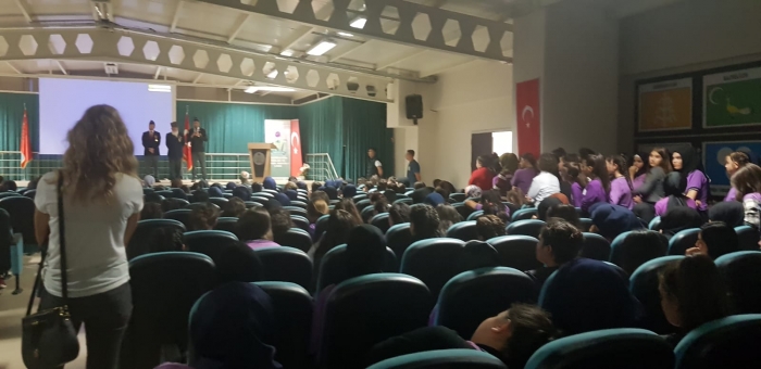 MİLLİ SAVUNMA BAKANLIĞI 19 EYLÜL GAZİLER GÜNÜ ŞEHİT  VE  GAZİLERE SAYGI KONFERANSI İBRAHİM EVREN KIZ MESLEK LİSESİNDE                  