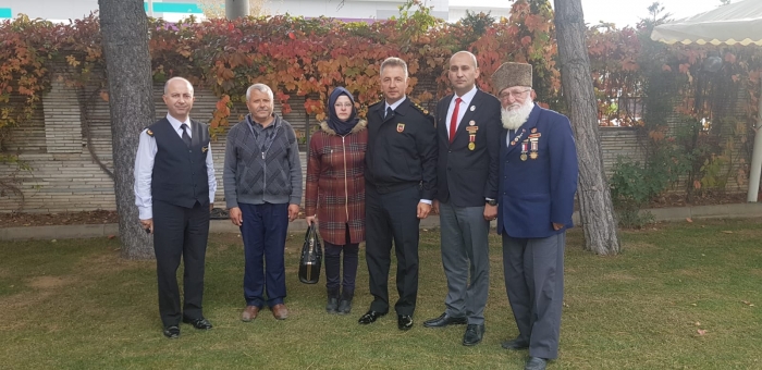 KUMARTAŞLI VE ŞEHİT AİLELERİ İL JANDARMA KOMUTANI HAMZA ÇÖMEZ’İ ZİYARET ETTİ                  