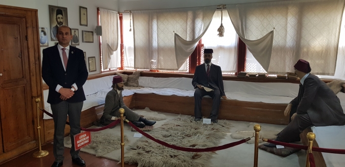 BAŞKAN KUMARTAŞLI VE YÖNETİM KURULU ÜYELERİ TACETTİN DERGAHINI ZİYARET ETTİ.                  