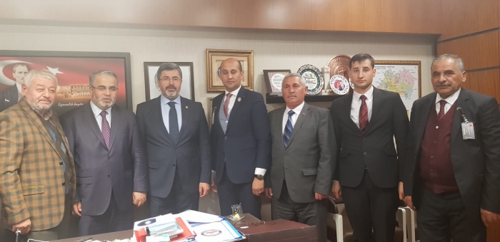 ŞEHİT AİLELERİ VE GAZİLER’DEN MİLLET VEKİLİ ALİ ÖZKAYA’YA ZİYARET                  