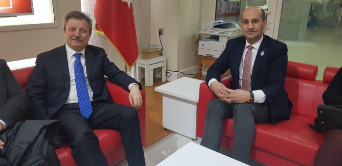 DERNEĞİMİZİ BELEDİYE BAŞKAN ADAYLARINDAN İLK DR.MAHMUT KOÇAK ZİYARET ETTİ                  