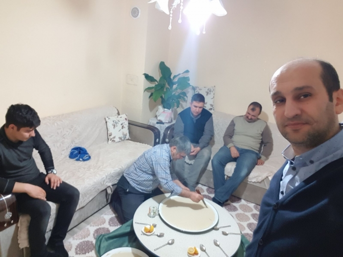 BAŞKAN KUMARTAŞLI VE AİLESİ ŞEHİT AİLELERİMİZİ YALNIZ BIRAKMIYOR.                  