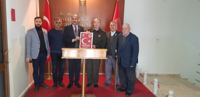 BAŞKAN KUMARTAŞLI’DAN AFYONKARAHİSAR ASKER ALMA BÖLGE BAŞKANI PER.KD.ALB. AHMET KARADAYI’YA ZİYARET                  