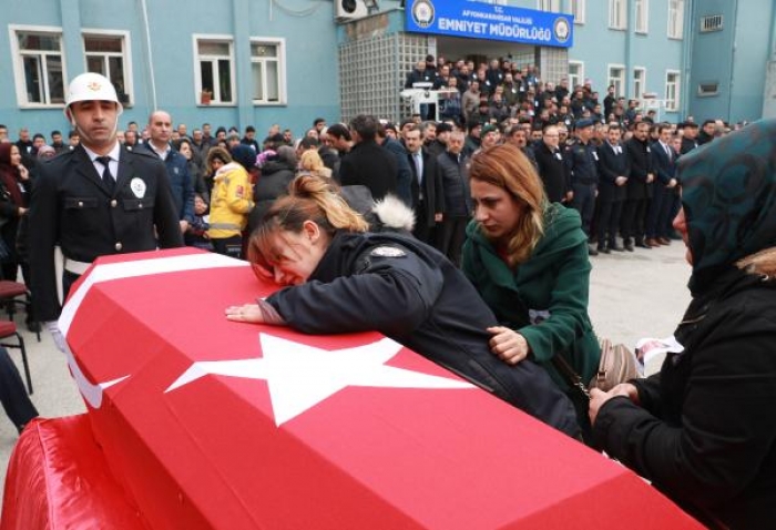 GENÇ POLİS MEMURU SON YOLCULUĞUNA UĞURLANDI                  